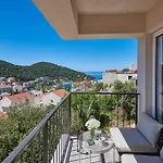 Apartment Blu
